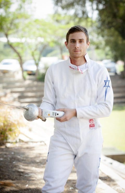 TUTUSTUMISTARJOUKSESSA: B-CURE LASER SPORT PRO - Image 2